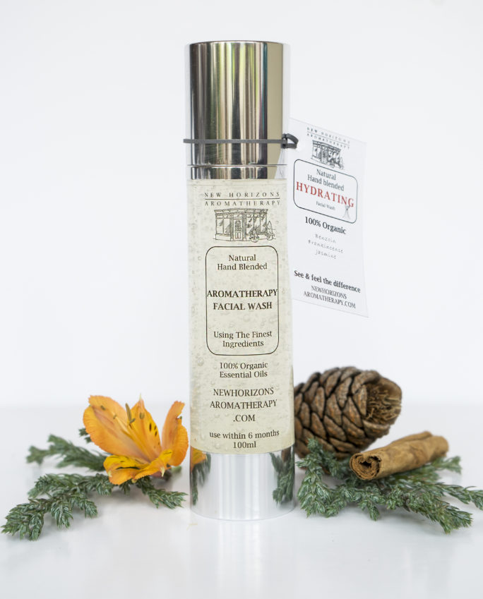 HYDRATING Facial Wash